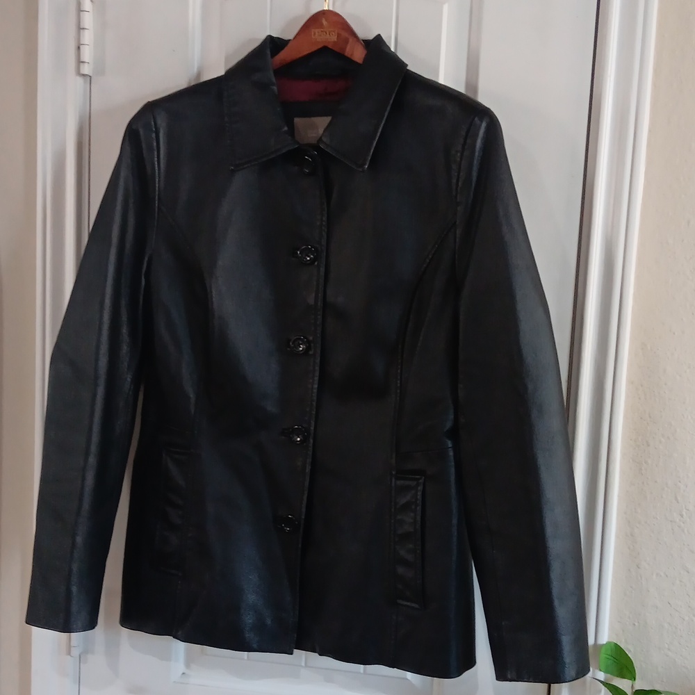 Vintage Croft & Barrow Genuine Leather Coat Red Satin Lining Medium